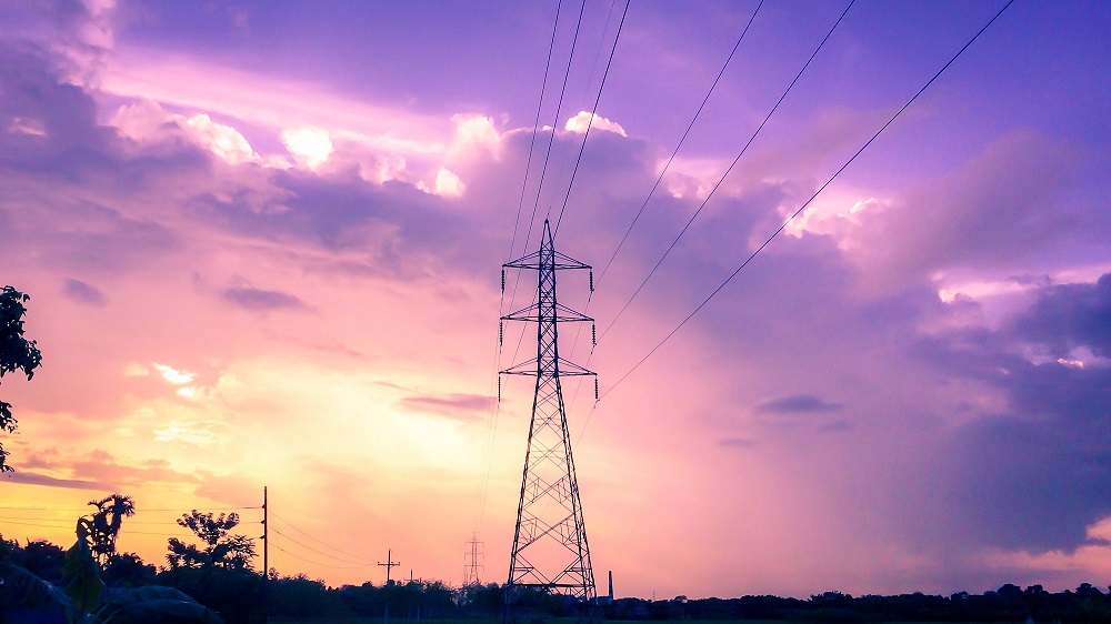 Speedsmartcomm: El operador de línea eléctrica lidera la nueva tendencia en la construcción de redes inteligentes